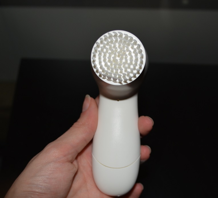 Olay Pro-X Advanced Cleansing System - front